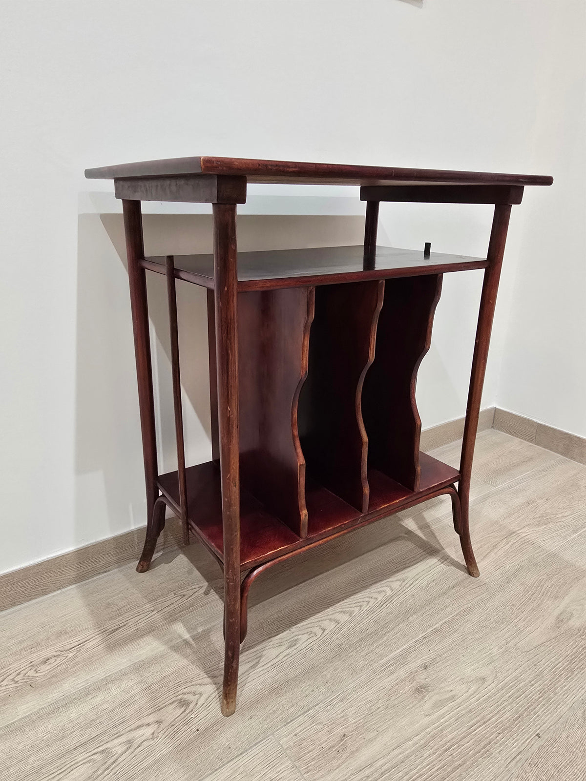 Rare table à musique THONET WIEN vers 1900 – porte-partitions bois courbé