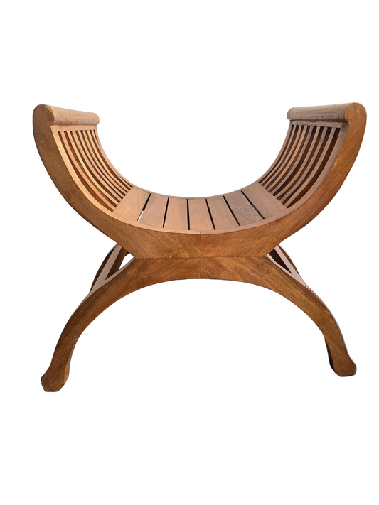 Fauteuil Yuyu en teck massif