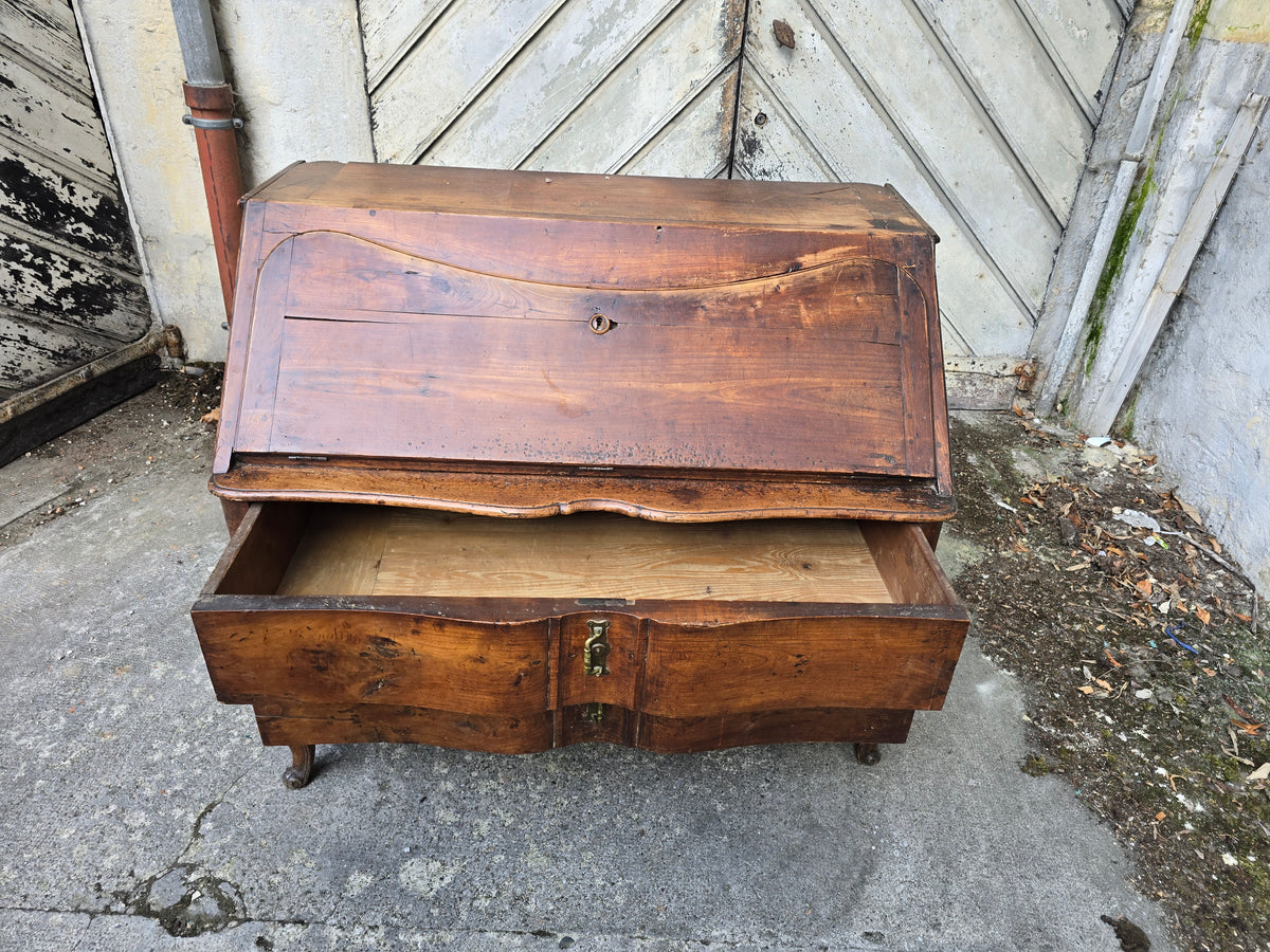 Bureau de pente secrétaire ancien d’époque Louis XV – XVIIIe