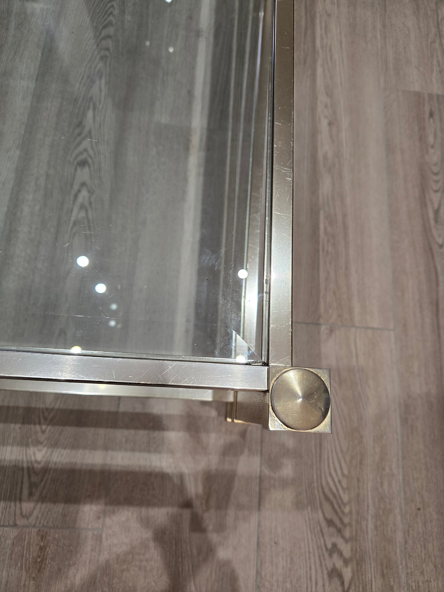 Table basse Pierre Vandel- laiton et verre