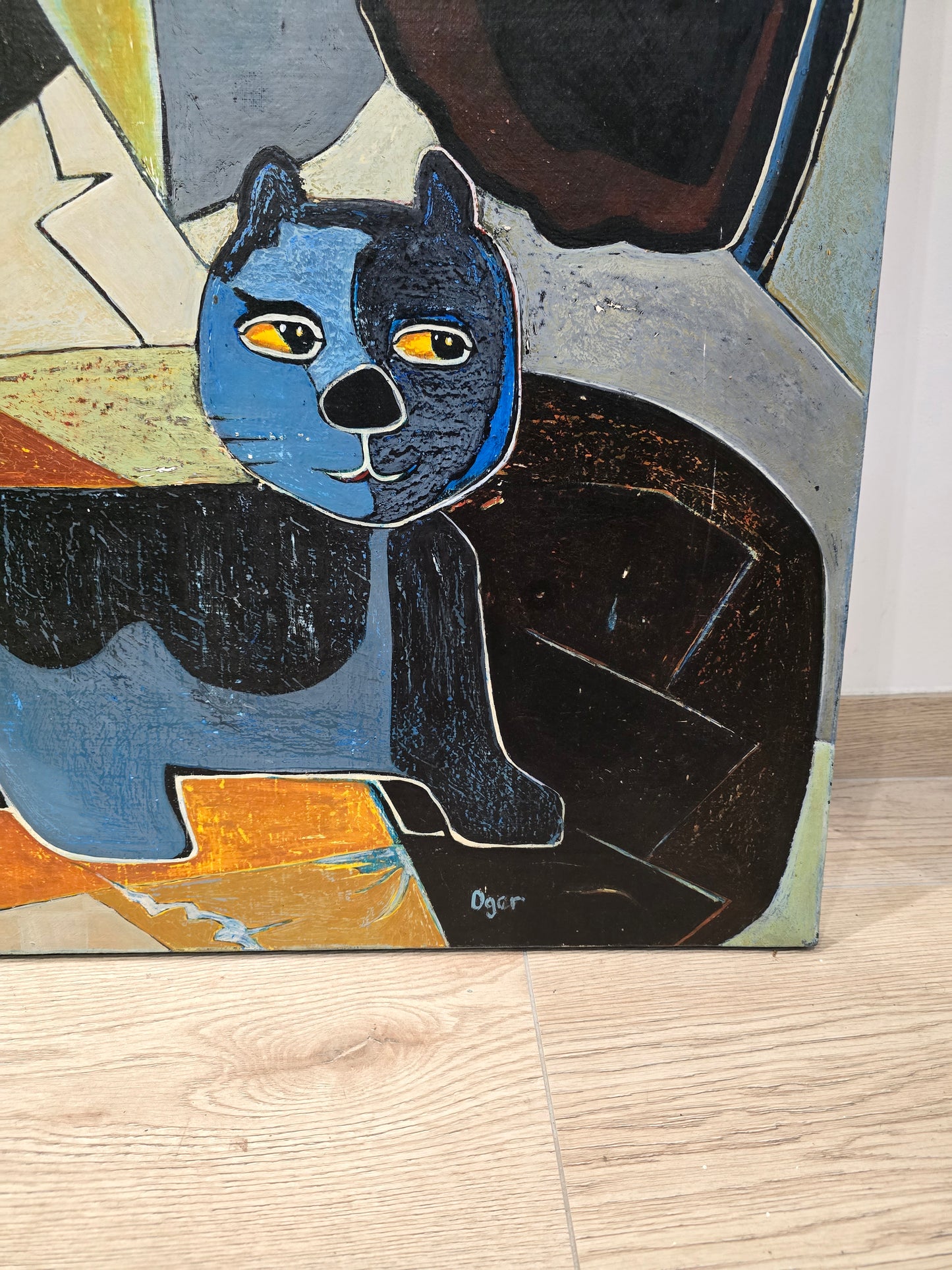 Tableau contemporain figuratif signé Oger – Femme au chat, composition moderniste, XXᵉ siècle