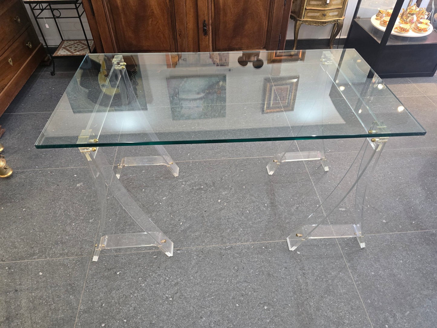 Marais International – Table & 2 chaises « Les Invisibles de Marais »