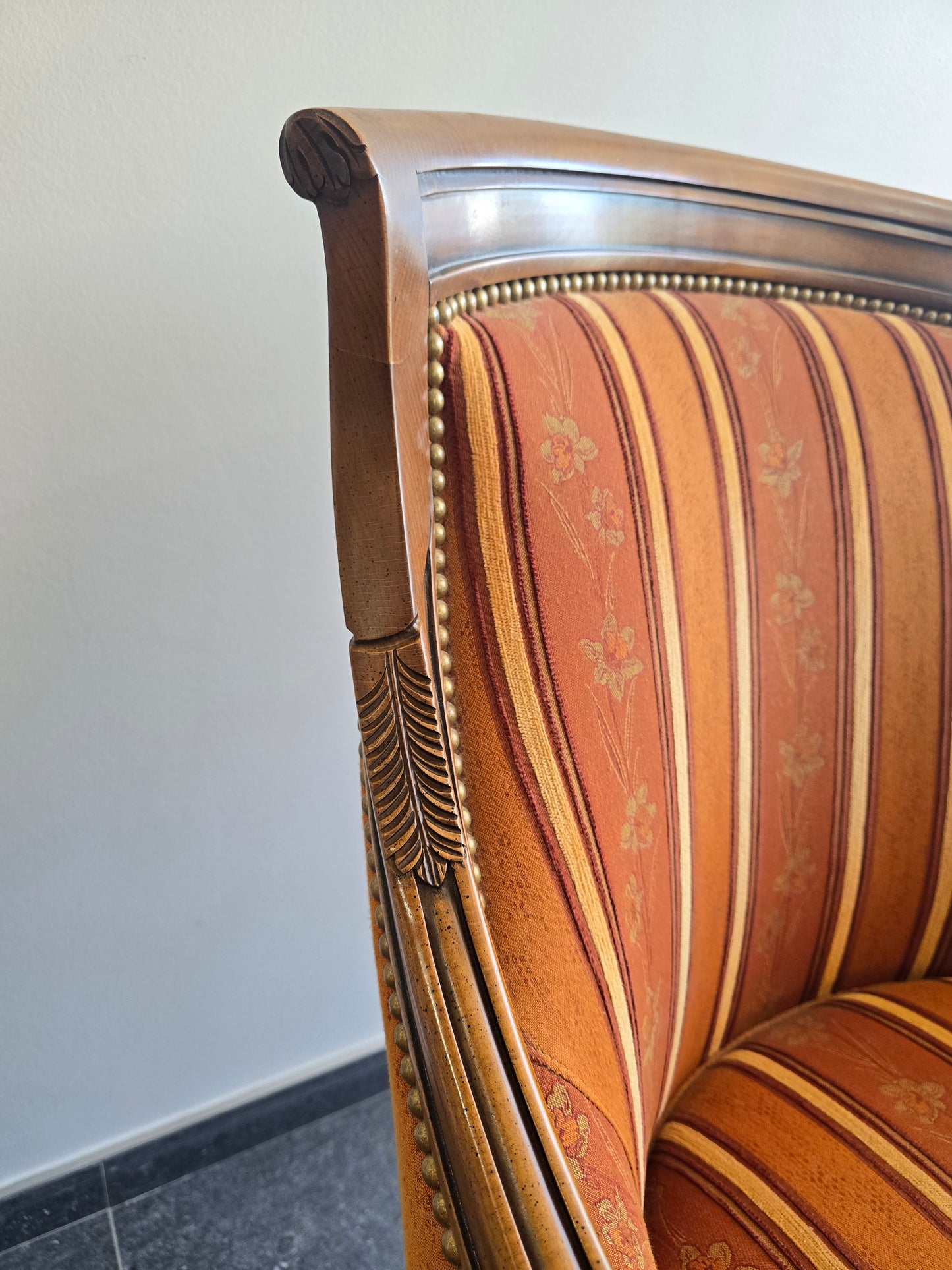 Paire de fauteuils bergères de grande qualité – Manufacture SE