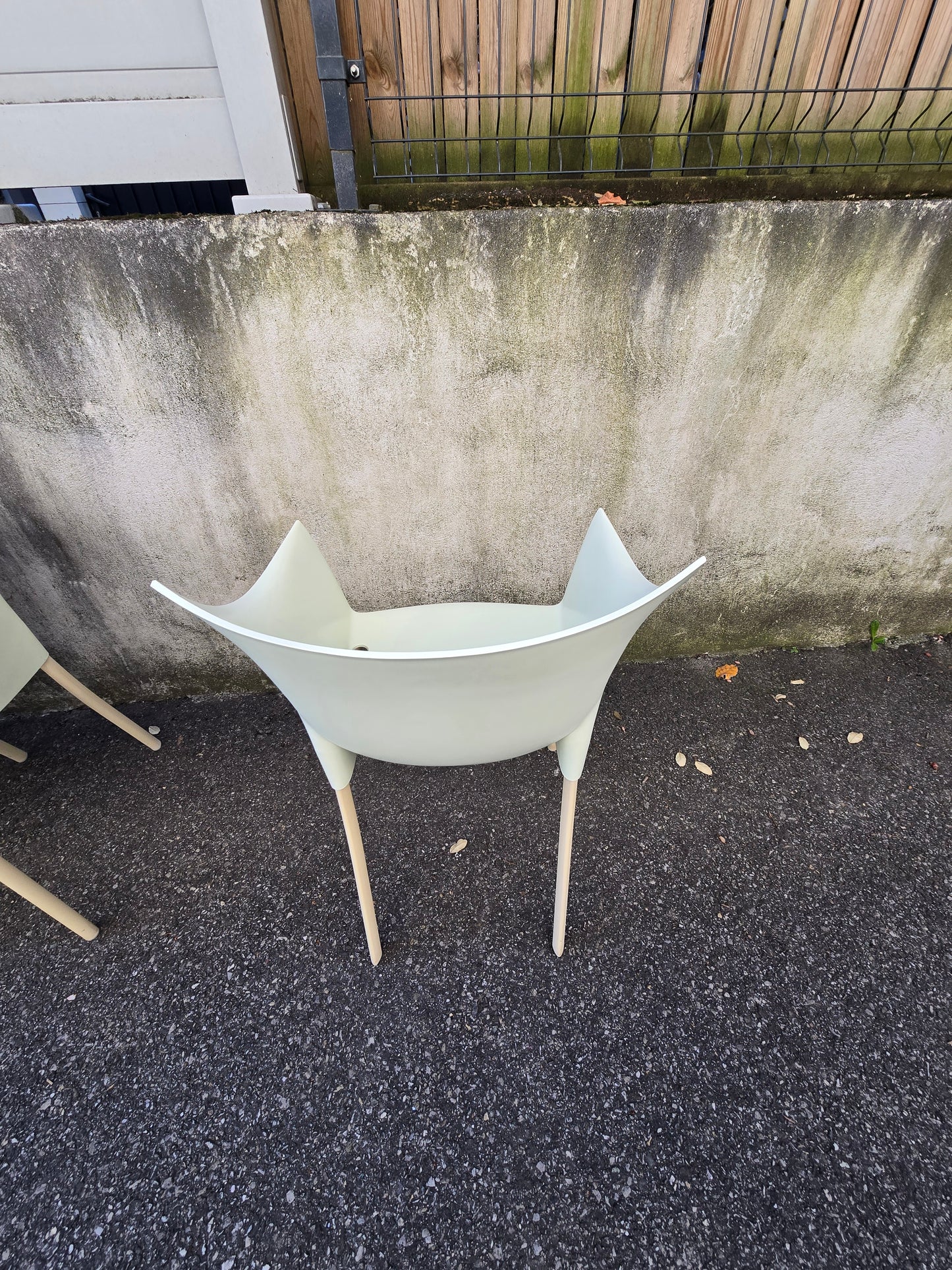 6 fauteuils DR. NO by Philippe Starck pour Kartell – design italien empilable