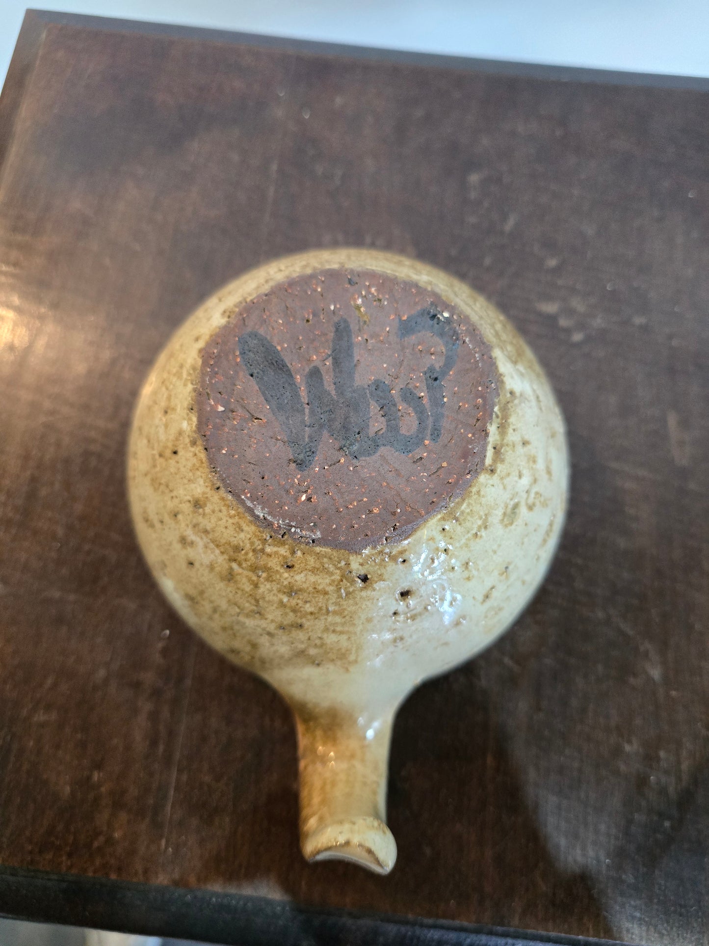 Lot de 5 tasses en grès émaillé – Travail d’artisan, signées