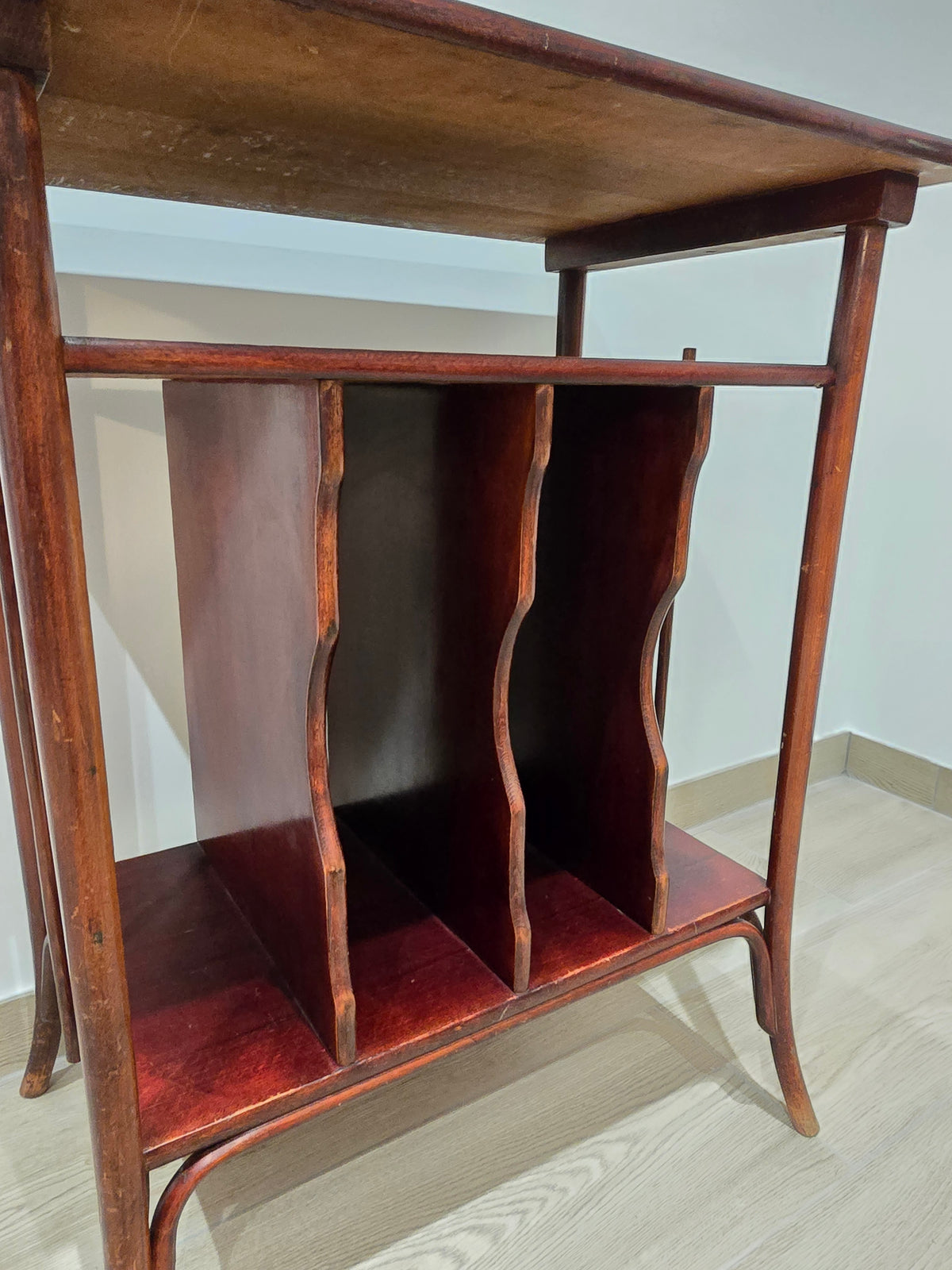Rare table à musique THONET WIEN vers 1900 – porte-partitions bois courbé