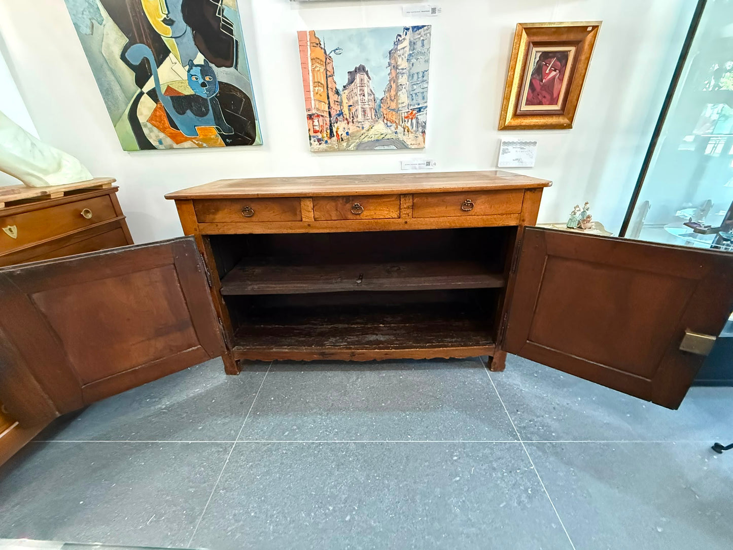 Buffet ancien XIXe siècle en noyer – 3 tiroirs