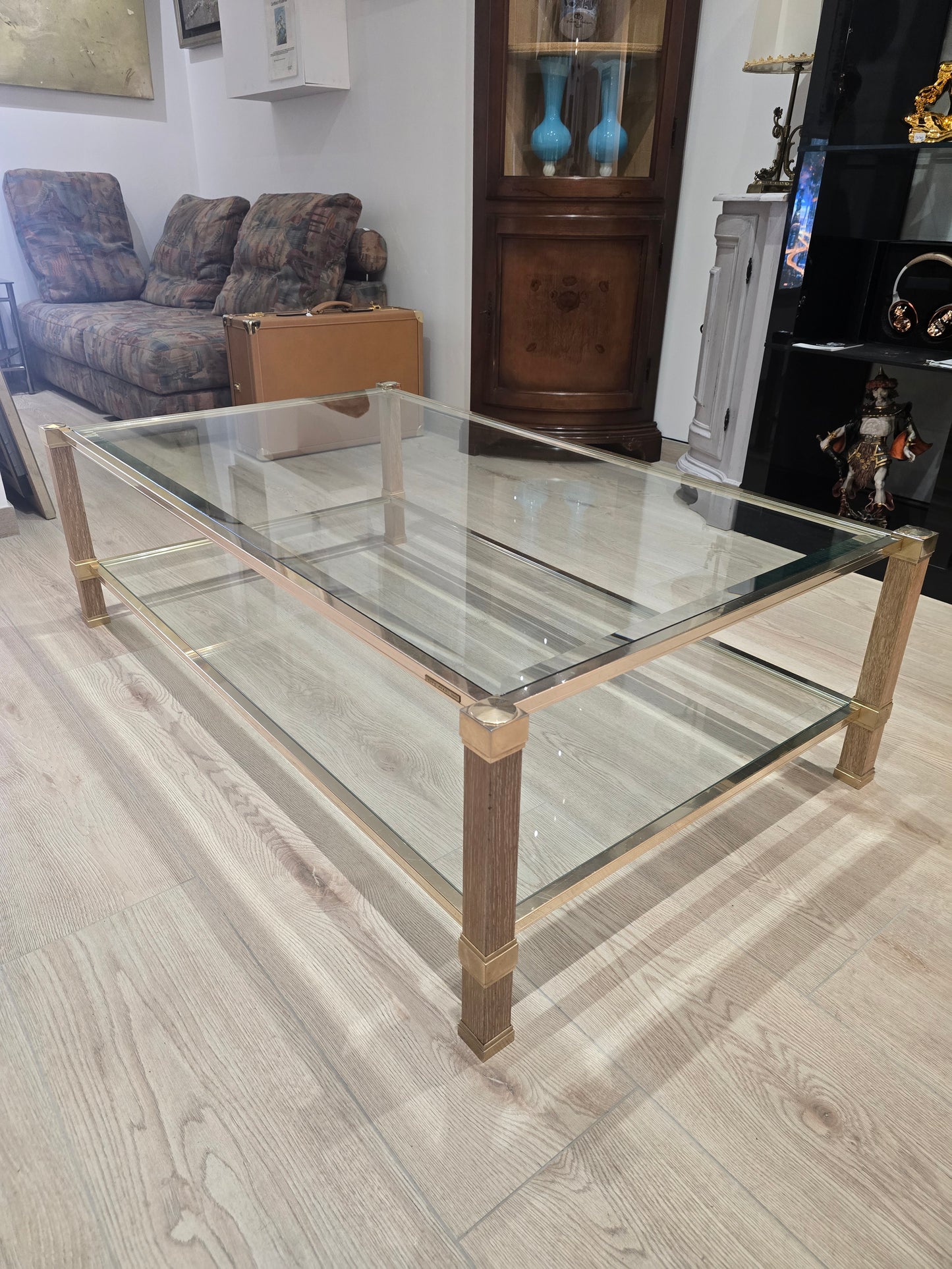 Table basse Pierre Vandel- laiton et verre