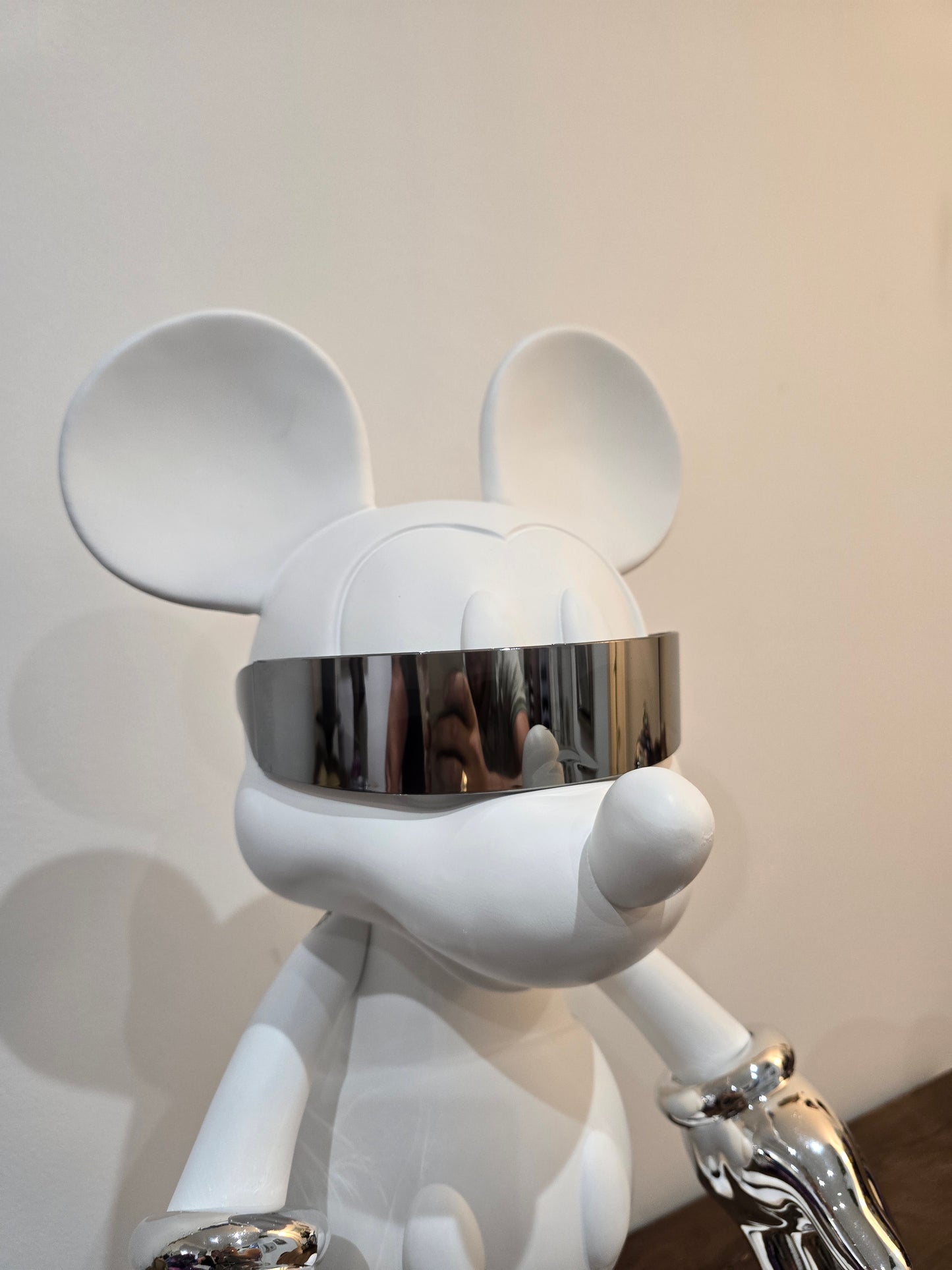 Mickey Cyber Punk 56 cm – Atelier Home