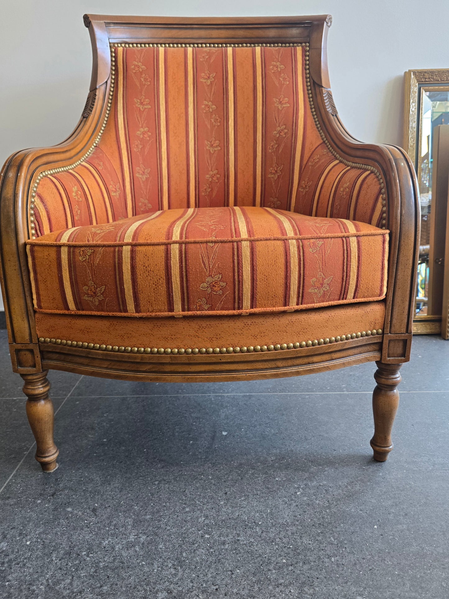 Paire de fauteuils bergères de grande qualité – Manufacture SE