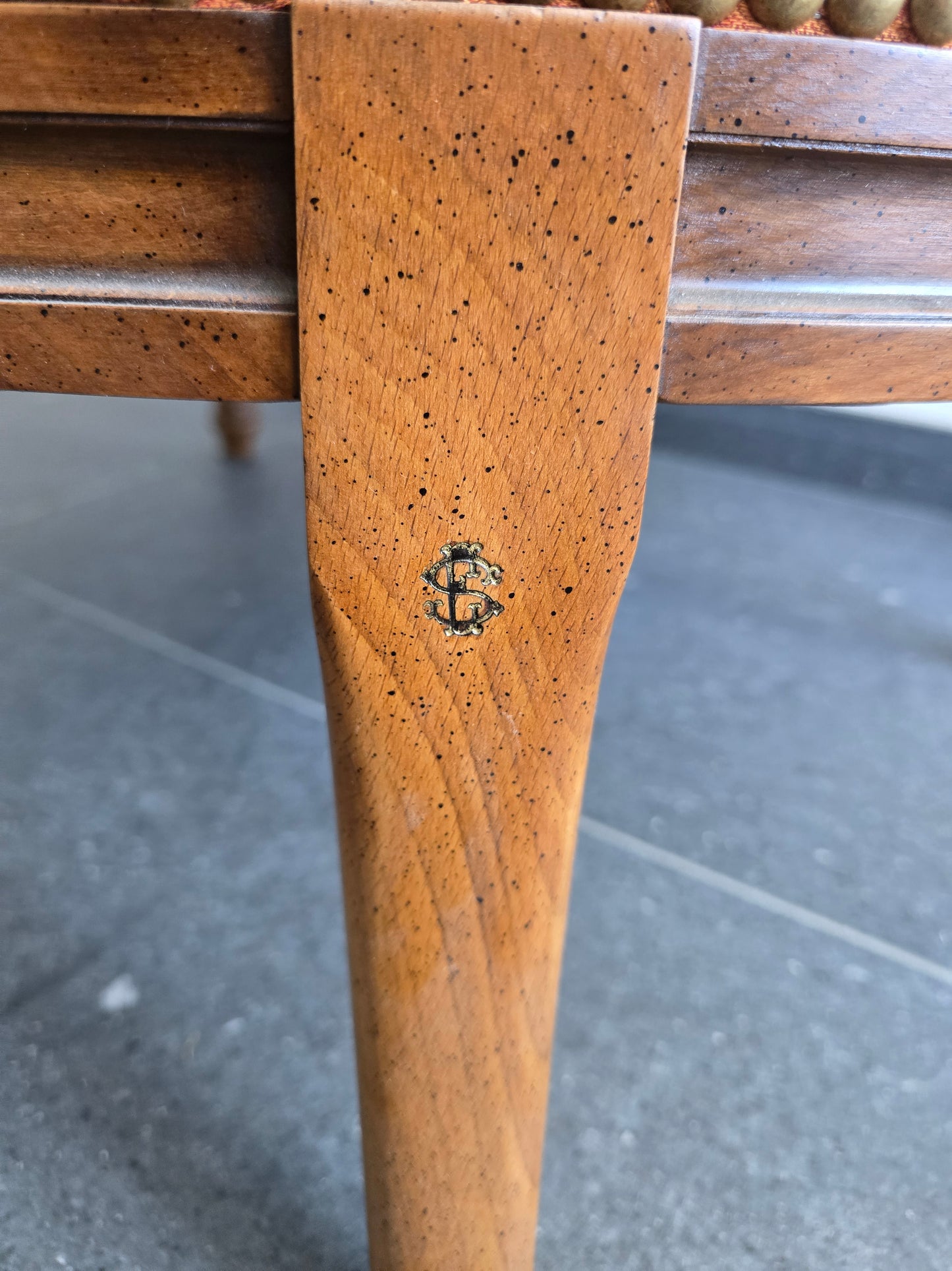 Paire de fauteuils bergères de grande qualité – Manufacture SE