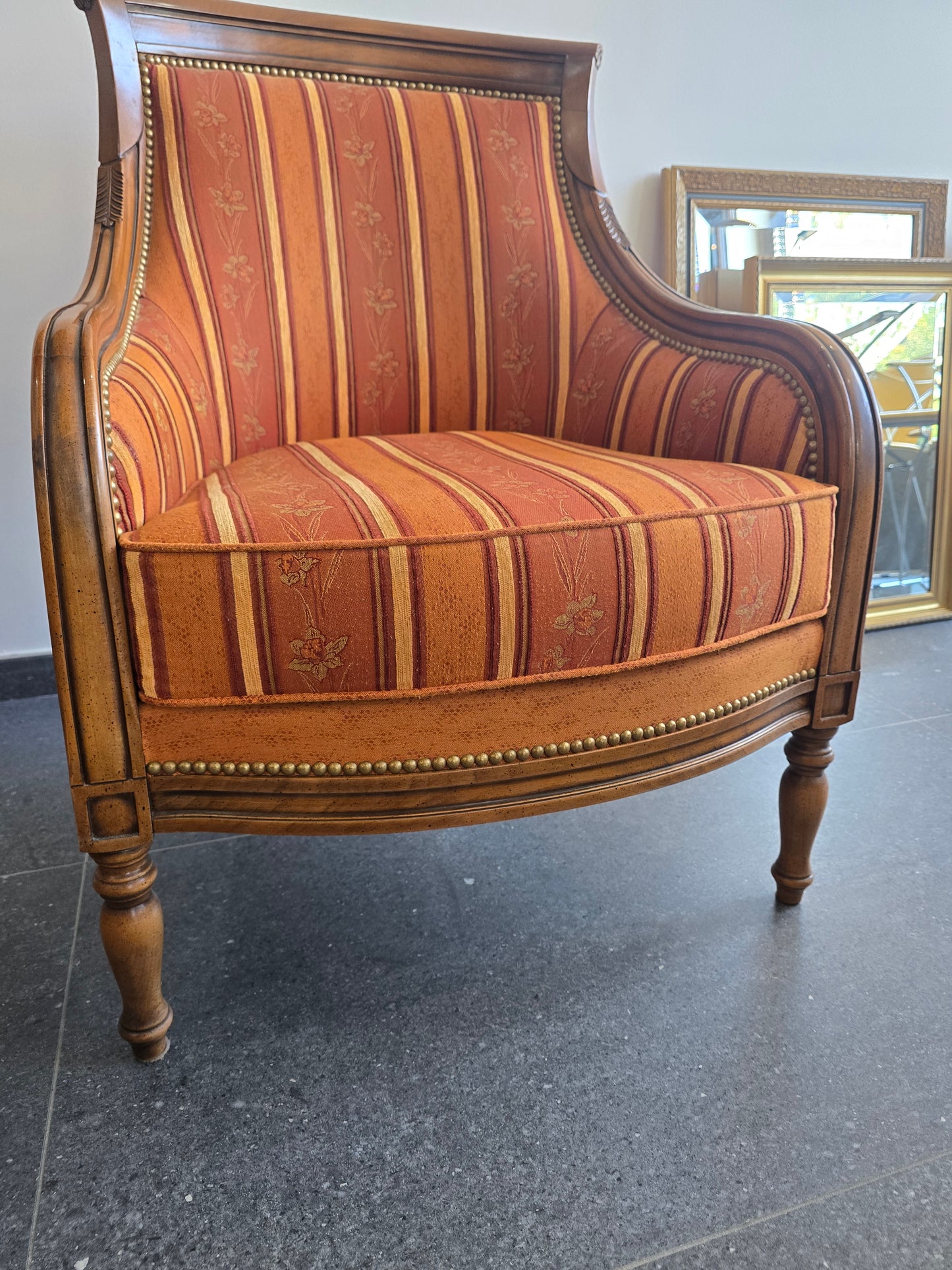 Paire de fauteuils bergères de grande qualité – Manufacture SE
