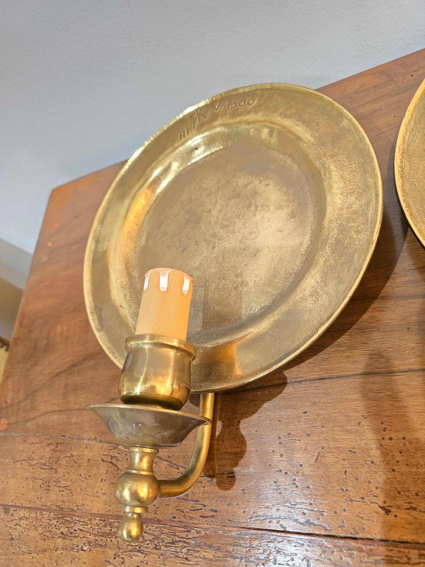 Lot de 2 appliques murales vintage Ari KV 1500 – bronze patiné – Ø 25 cm