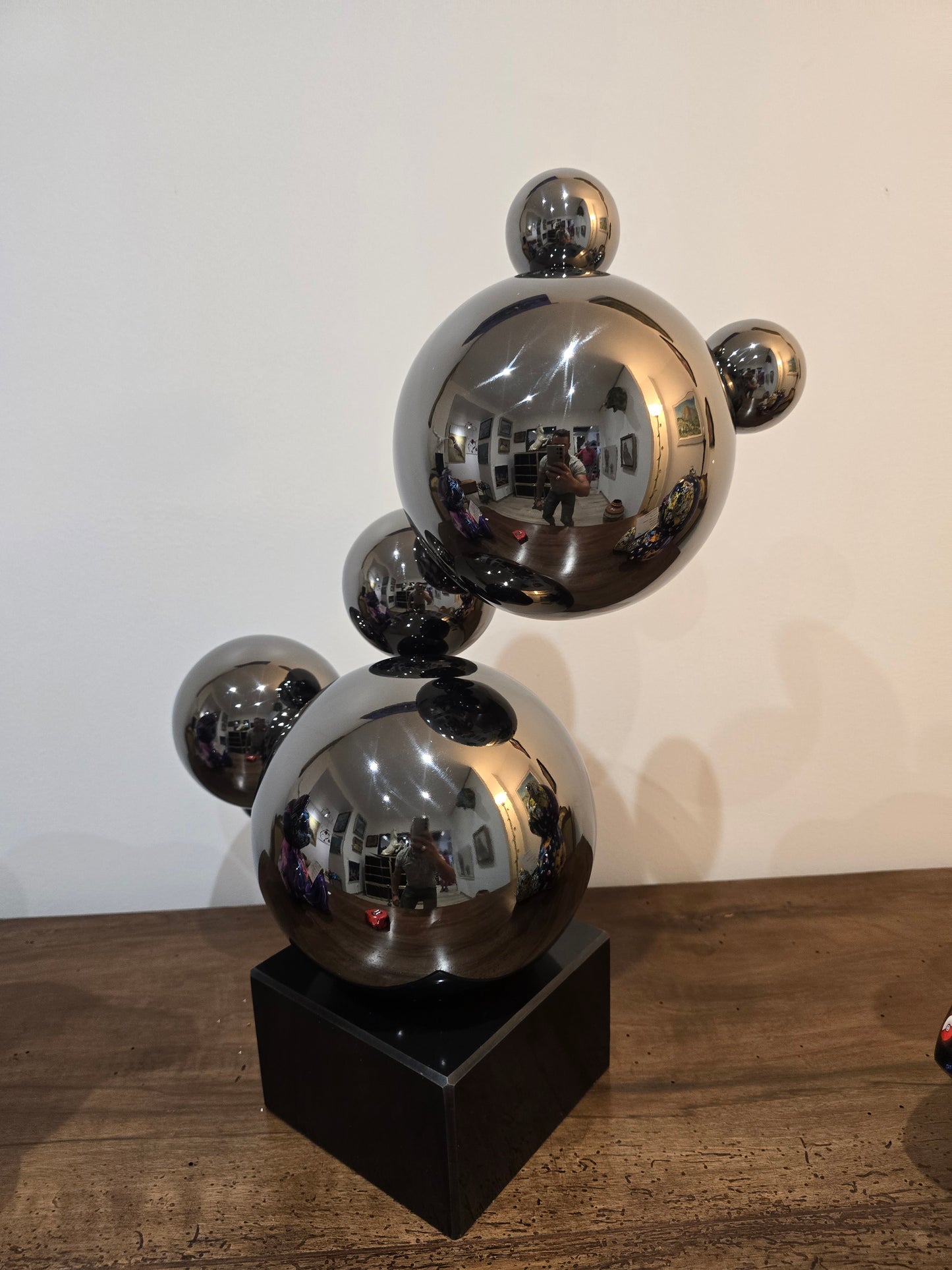 Sculpture Pop Art Sphères Chromées – 55 cm